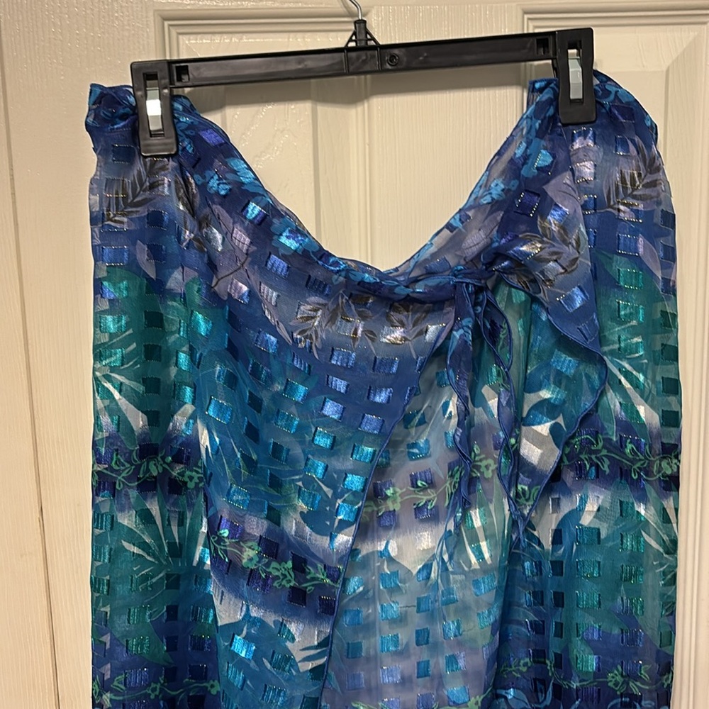 Capistrano Sarong - Picture 2 of 6